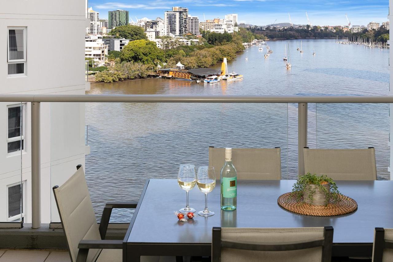 Amazing River View - 3 Bedroom Apartment - Brisbane Cbd - Netflix - Fast Wifi - Carpark ภายนอก รูปภาพ