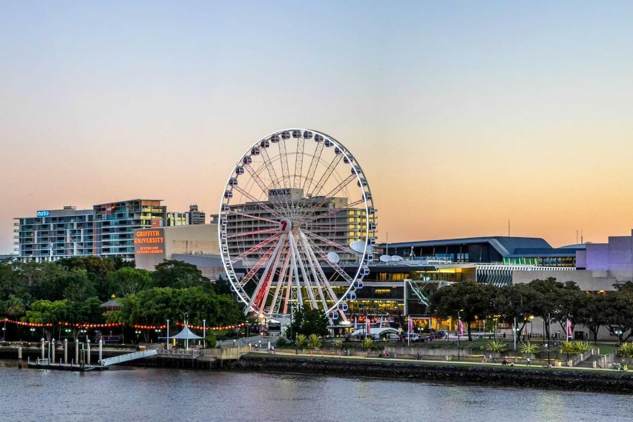 Amazing River View - 3 Bedroom Apartment - Brisbane Cbd - Netflix - Fast Wifi - Carpark ภายนอก รูปภาพ